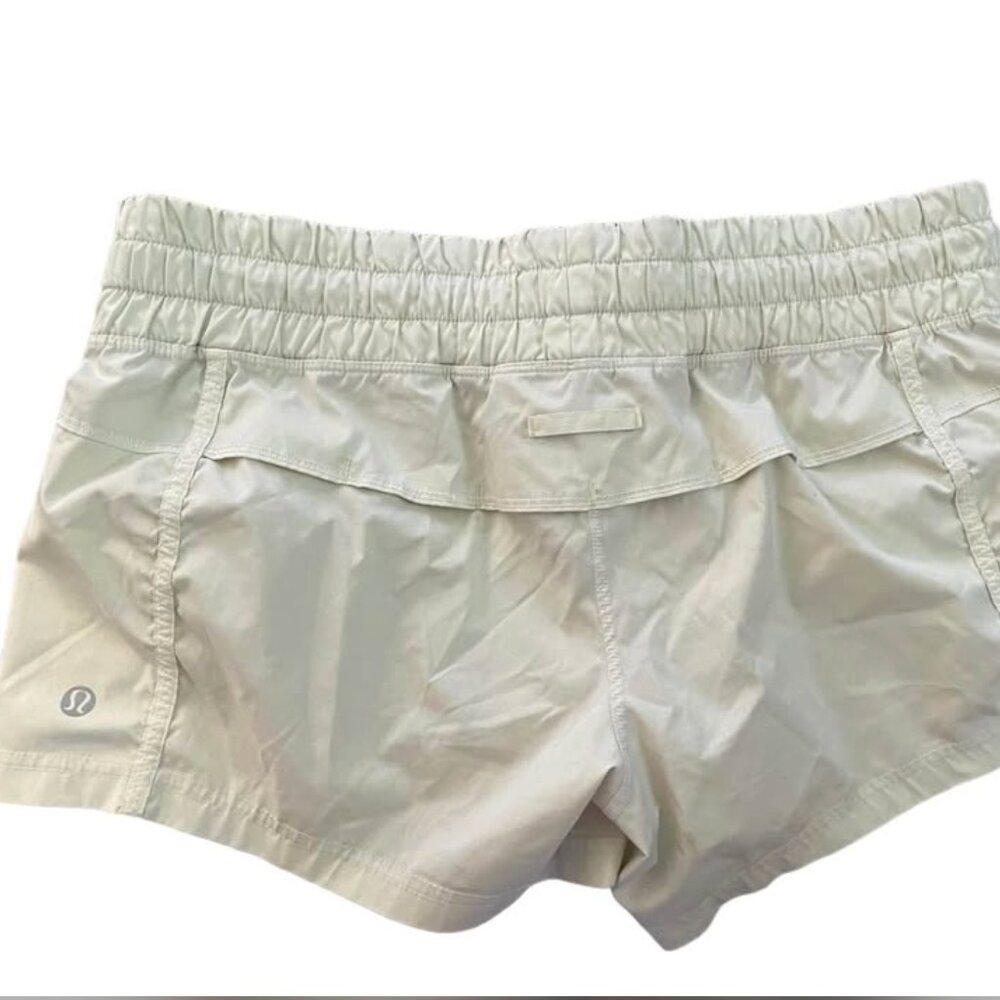 Lululemon Pale Yellow Drawstring Mini Shorts 4" inseam Women's size 6
